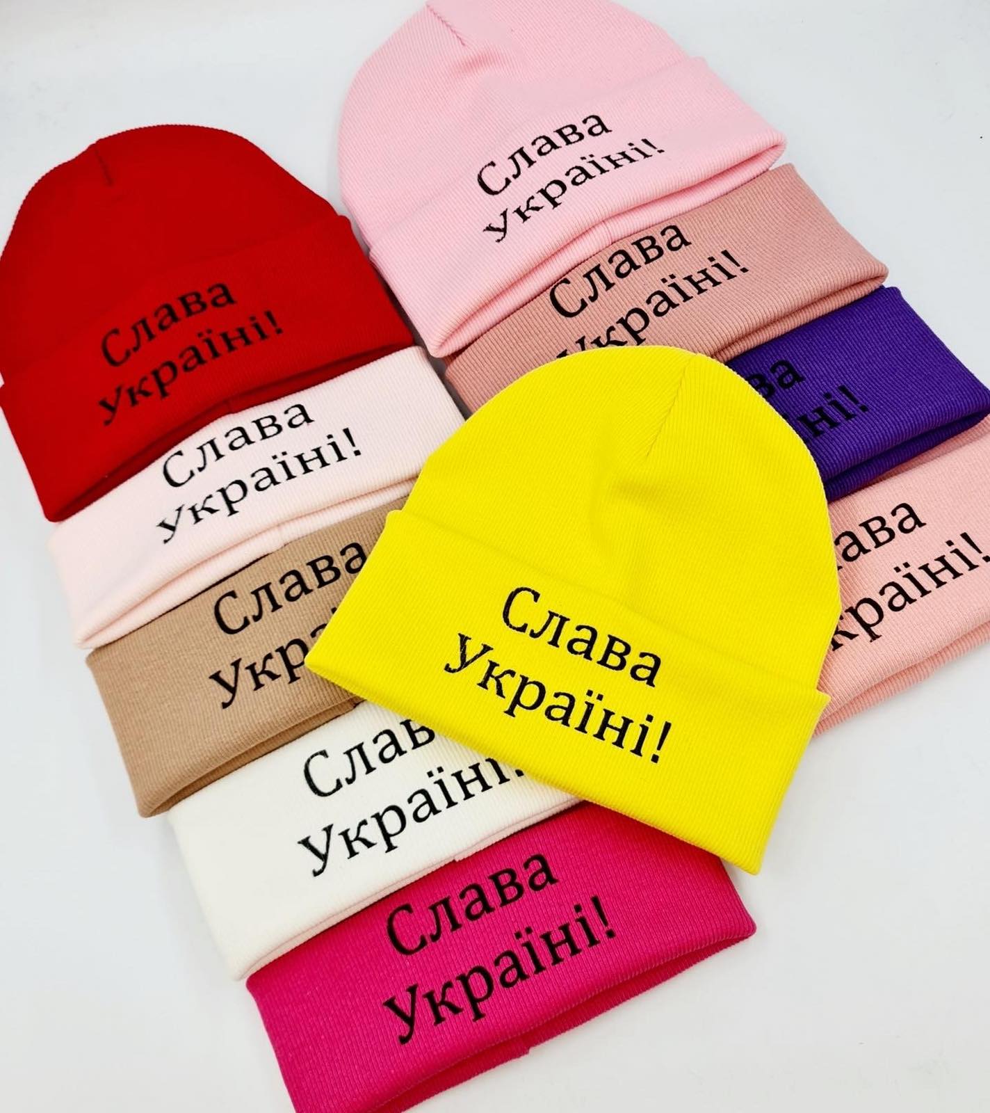 Трикотажна подвійна шапка з принтом "Слава Україні!" 50-52р код 4062
